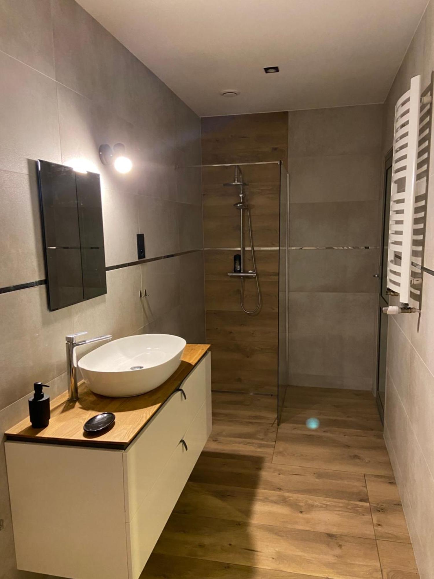 Apartament Gold 3 ズオトリジャ エクステリア 写真